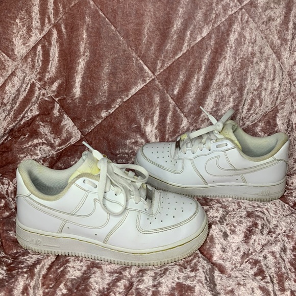 Nike Shoes - Nike Air Force 1 👟